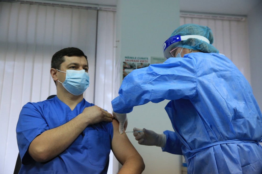 Peste 700 de lucrători medicali din Chișinău au fost vaccinați anti-Covid
